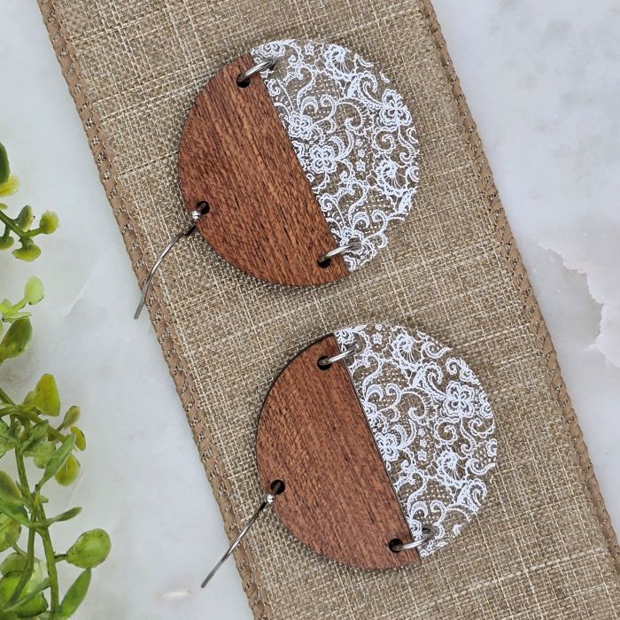 White Lace Split Round