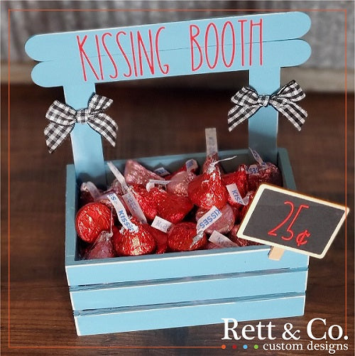 Kissing Booth