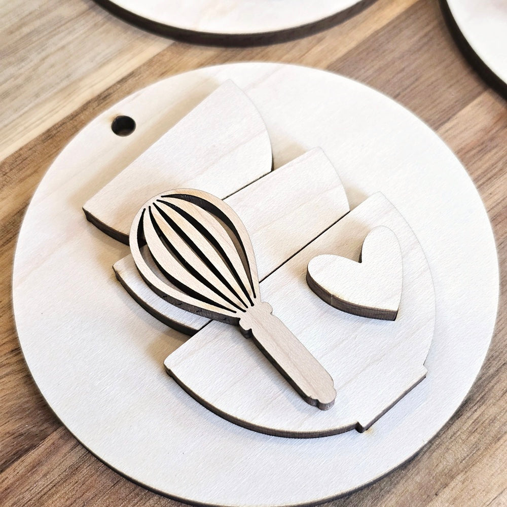 Baking Spirits Bright – DIY Ornament Kit