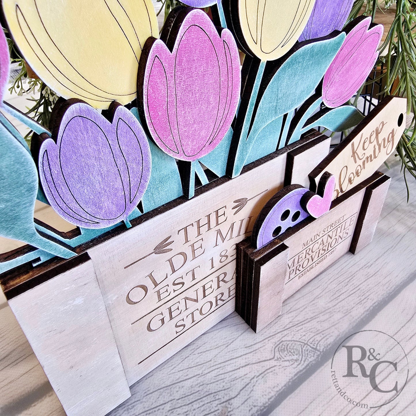 The Signature Mercantile Box