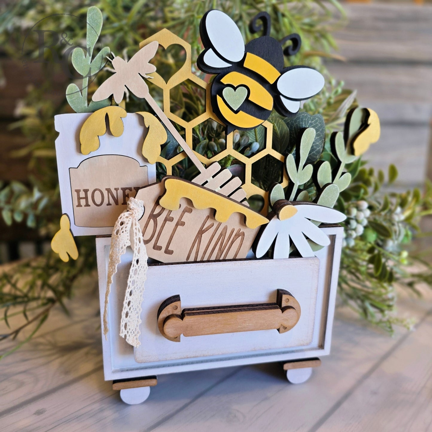 The Signature Insert Collection - Bee Kind